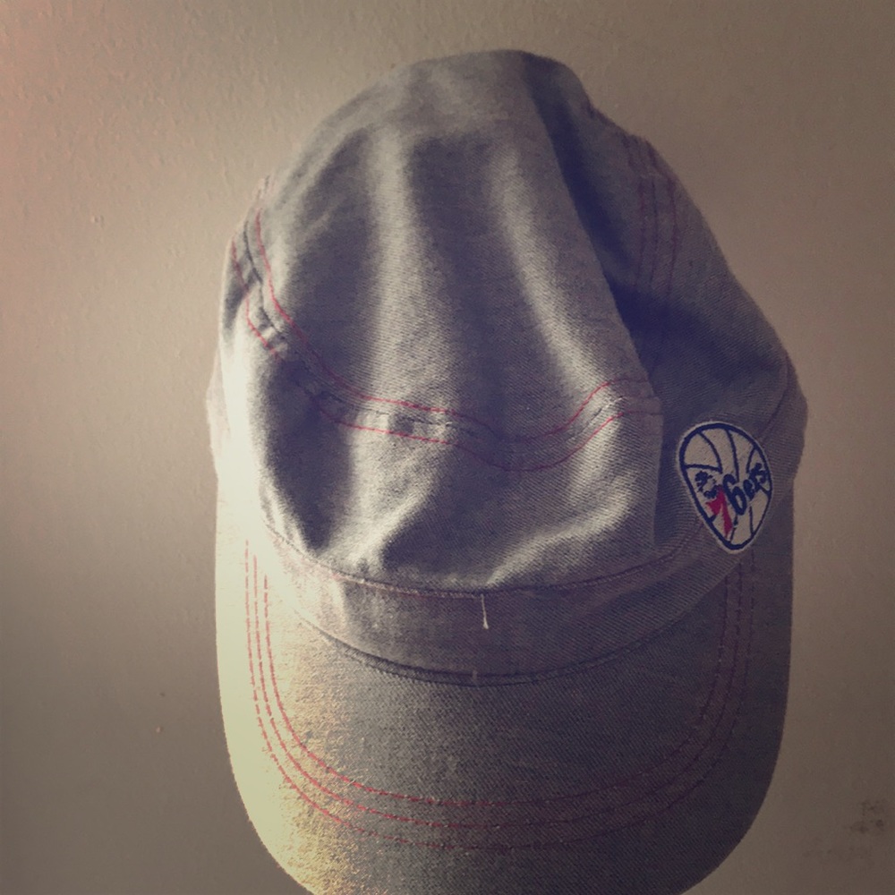 Gray 76ers Hat